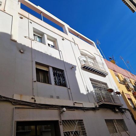 En El Corazon De Triana Apartment เซบีญา ภายนอก รูปภาพ